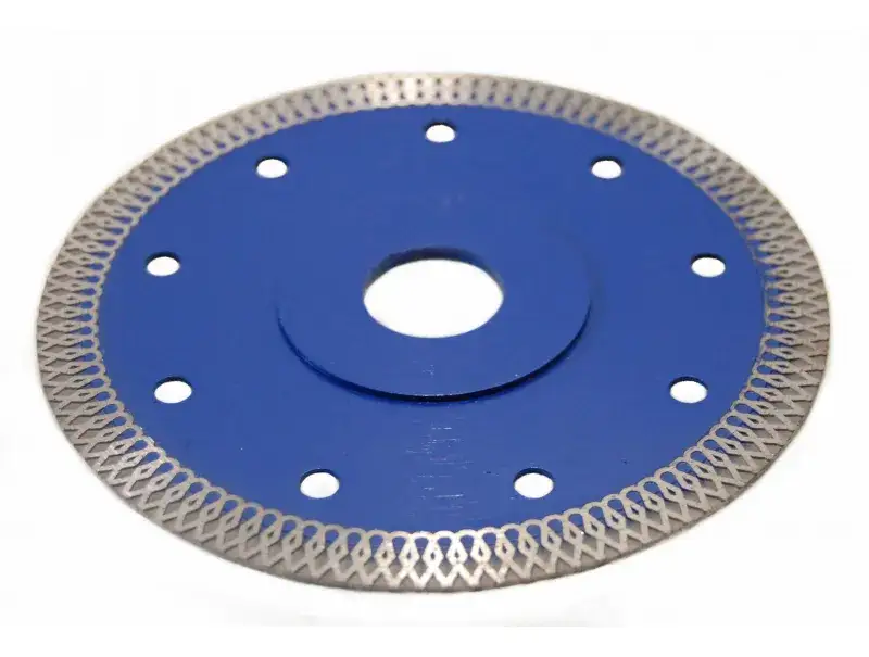 Zdjęcie Jaką tarczę do gresu wybrać, aby uzyskać idealne cięcie płytek?