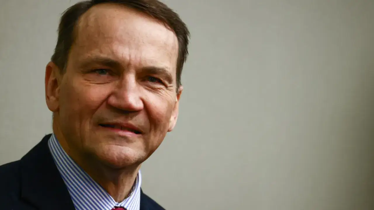 Zdjęcie Radosław Sikorski co robi: aktualne wyzwania i jego wpływ na politykę
