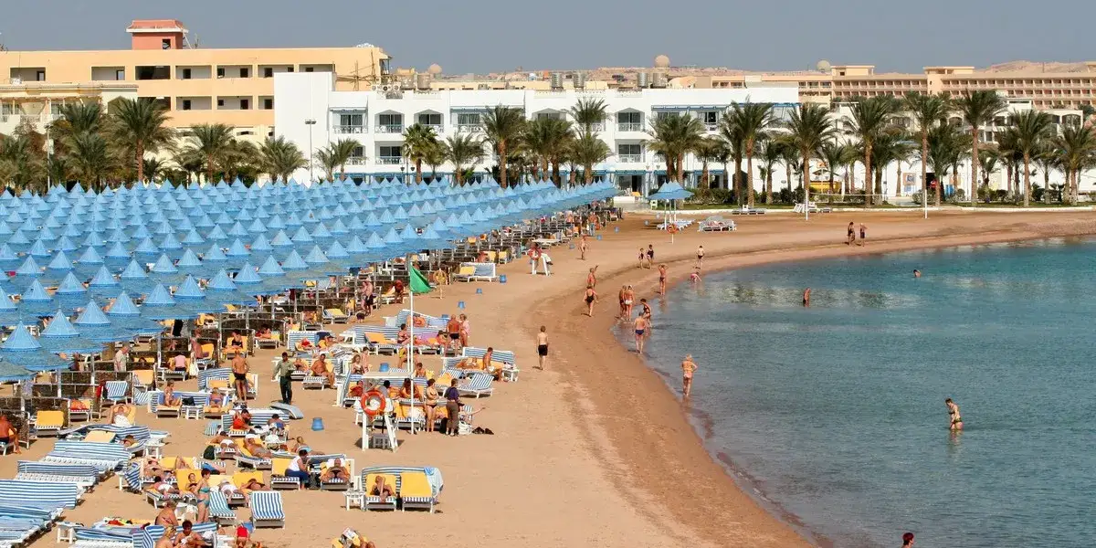 Zdjęcie Gdzie tanio polecieć na sylwestra? Odkryj najtańsze destynacje!