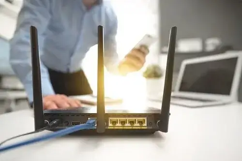 Zdjęcie Jak połączyć dwa routery w jedną sieć WiFi bez problemów i błędów