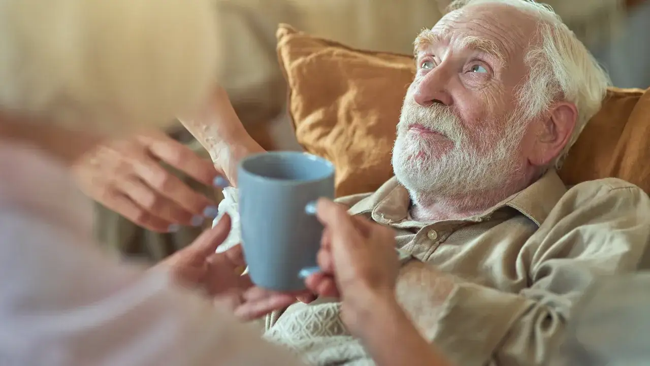 Zdjęcie Kto ma obowiązek opiekować się osobą starszą? Poznaj prawne aspekty odpowiedzialności