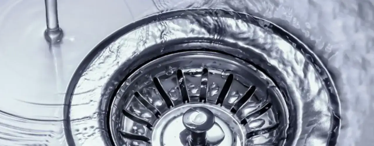 Zdjęcie Skuteczne środki i porady na problemy z rozpuszczaniem tłuszczu w rurach