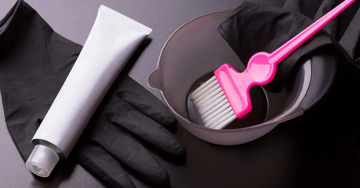 Zdjęcie Oksydant 3 – Co warto wiedzieć przed jego użyciem do koloryzacji?