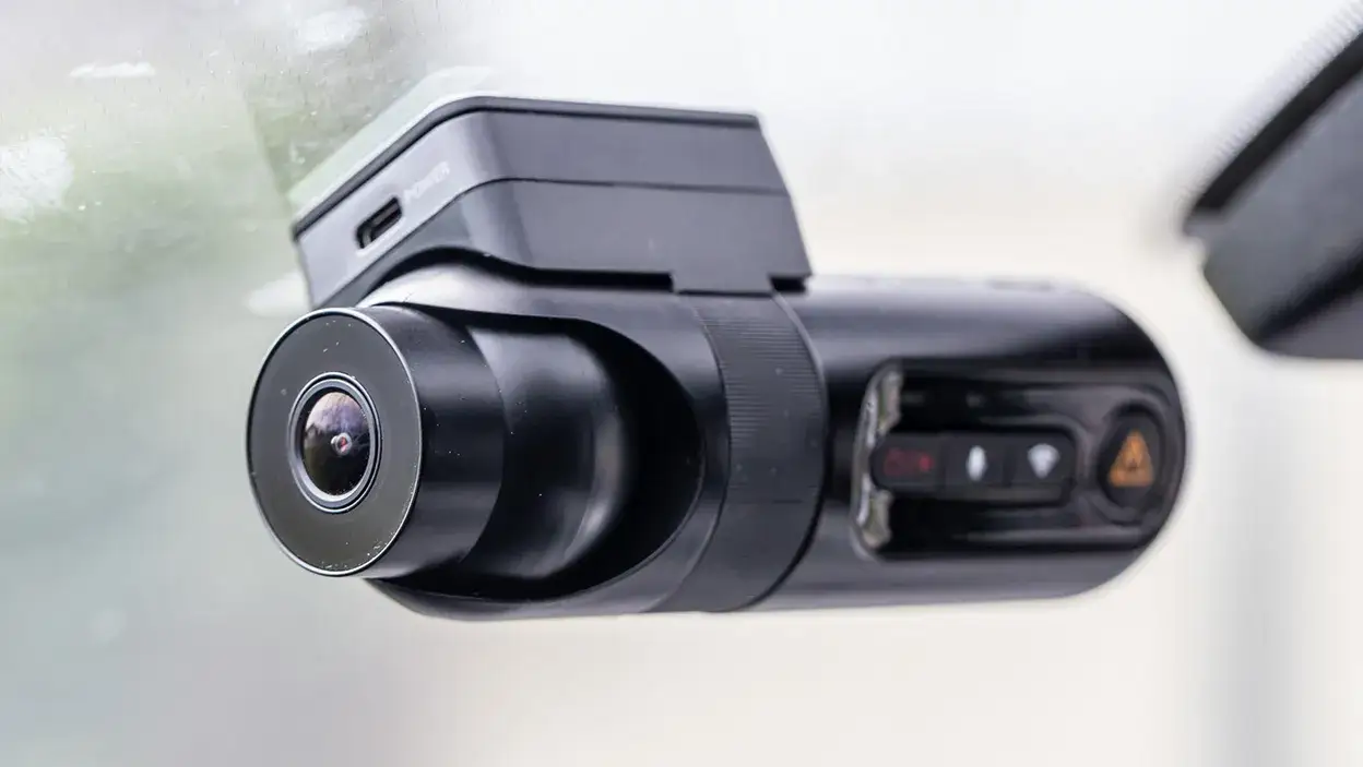Zdjęcie Najczęściej kupowane kamery samochodowe – uniknij najgorszych wyborów