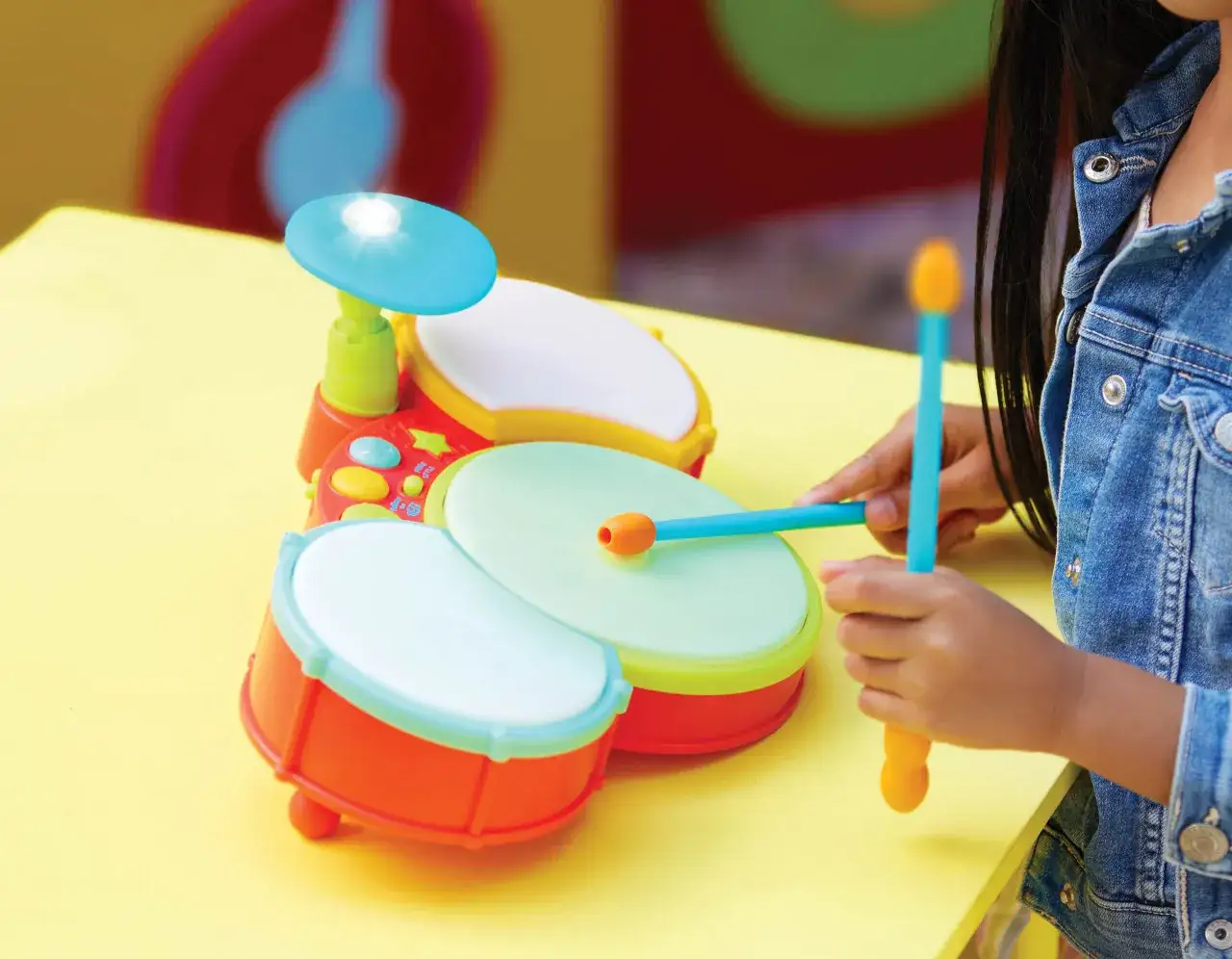 Zdjęcie Najlepsza perkusja dla dziecka – jak wybrać idealny zestaw?