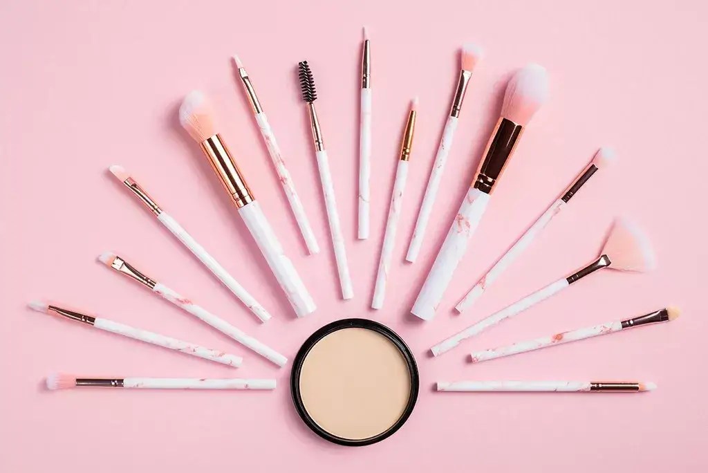 Zdjęcie Pędzle do makijażu - który wybrać i do czego służą?