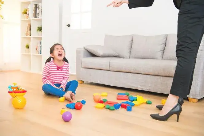 Zdjęcie Objawy zaburzeń osobowości u dzieci – jak rozpoznać i pomóc dziecku?