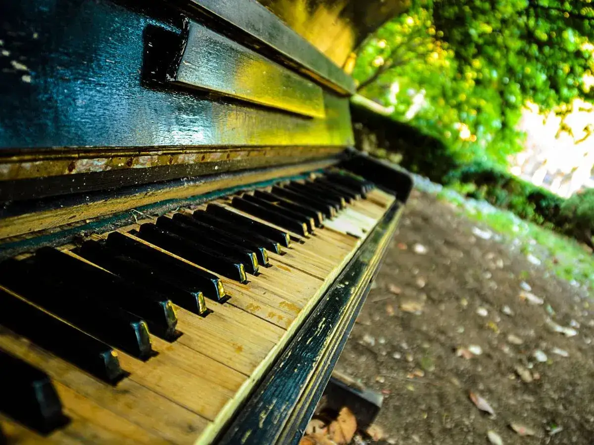 Zdjęcie Czym jest muzyka? Inspirujące cytaty, które zmienią twoje spojrzenie na dźwięki