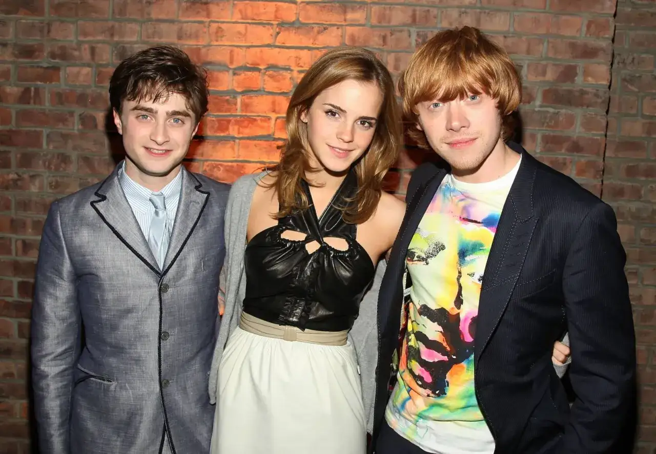 Zdjęcie Ile lat ma Harry Potter i dlaczego jego wiek ma znaczenie w serii?