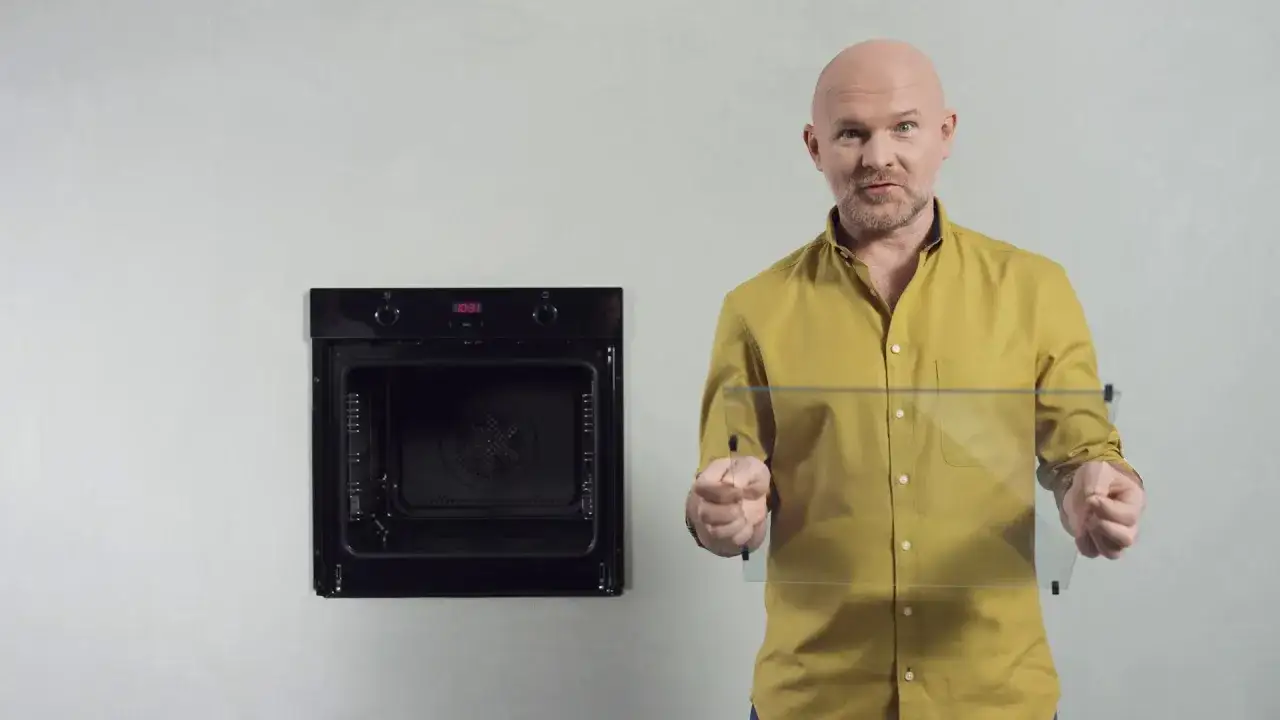 Zdjęcie Jak ściągnąć szybę w piekarniku Amica - proste i bezpieczne kroki