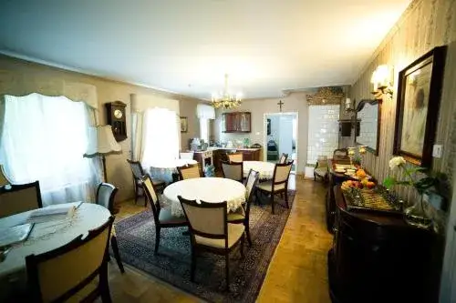 Zdjęcie Dworek ojca Mateusza w Sandomierzu - idealne miejsce na wypoczynek