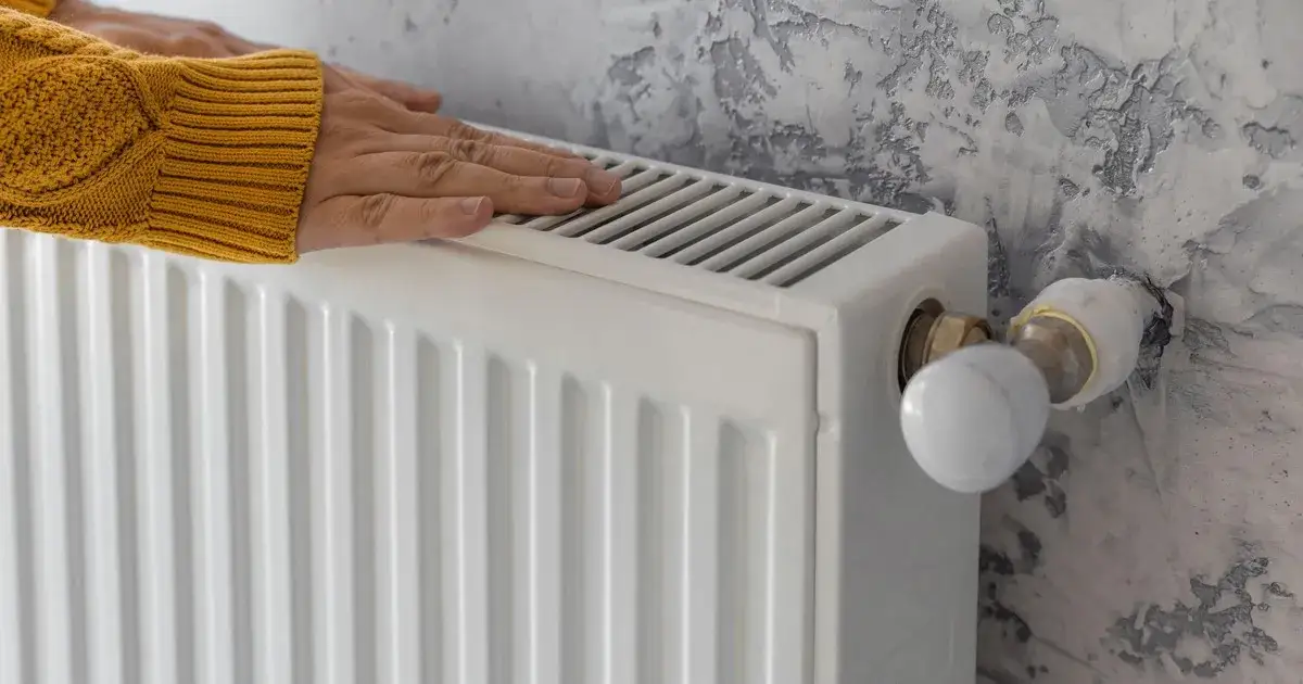Zdjęcie Jak ustawić grzejnik w bloku, by uniknąć wysokich rachunków za ogrzewanie