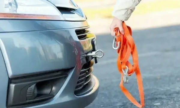 Zdjęcie Jak holować auto w Holandii - unikaj błędów i nieprzyjemności