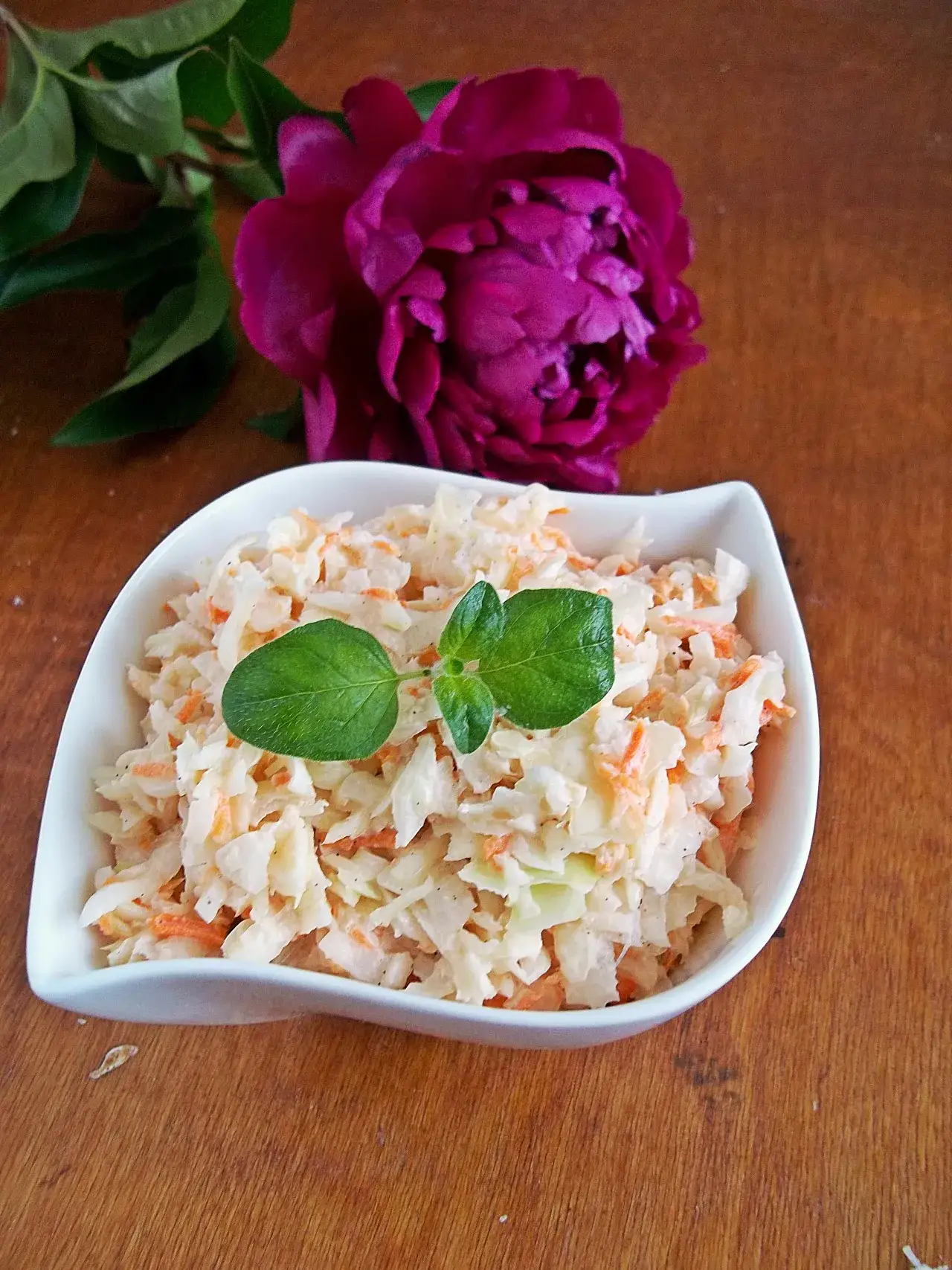 Zdjęcie Surówka jak z KFC - idealny przepis na pyszną coleslaw w domu