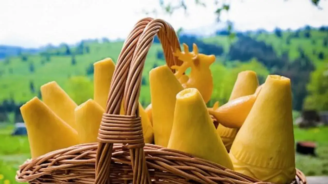 Zdjęcie Bacówka Chochołów: odkryj tajemnice oscypka i góralskiej kultury