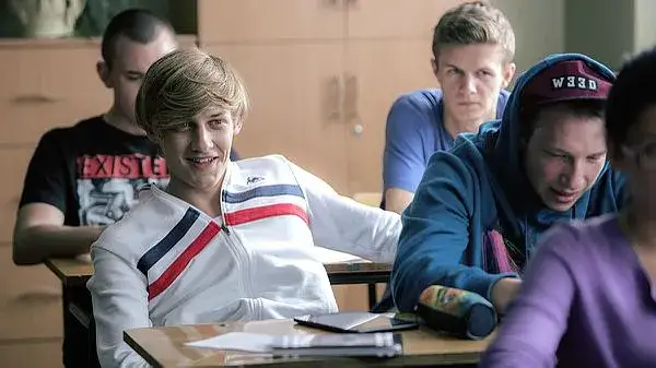 Zdjęcie Belfer serial online: krytyczne spojrzenie na kontrowersje i fabułę