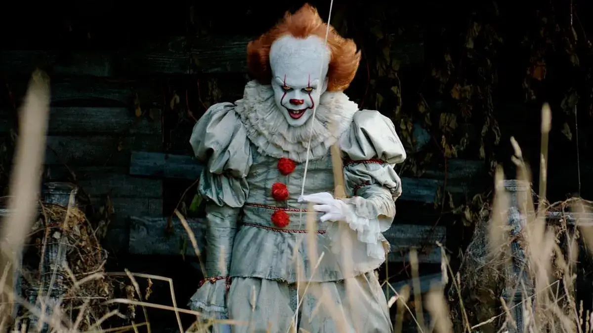 Zdjęcie Intrygujący opis filmu To: Przerażająca historia Pennywise'a