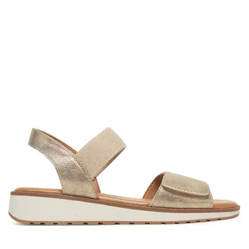 Zdjęcie Złote sandały stylizacje: jak uniknąć modowych wpadek i błyszczeć