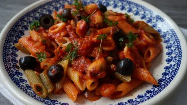 Zdjęcie Makaron z owocami morza: Śródziemnomorski smak na talerzu w 20 minut