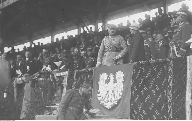 Zdjęcie W którym roku urodził się Józef Piłsudski? Poznaj kluczowe fakty z jego życia