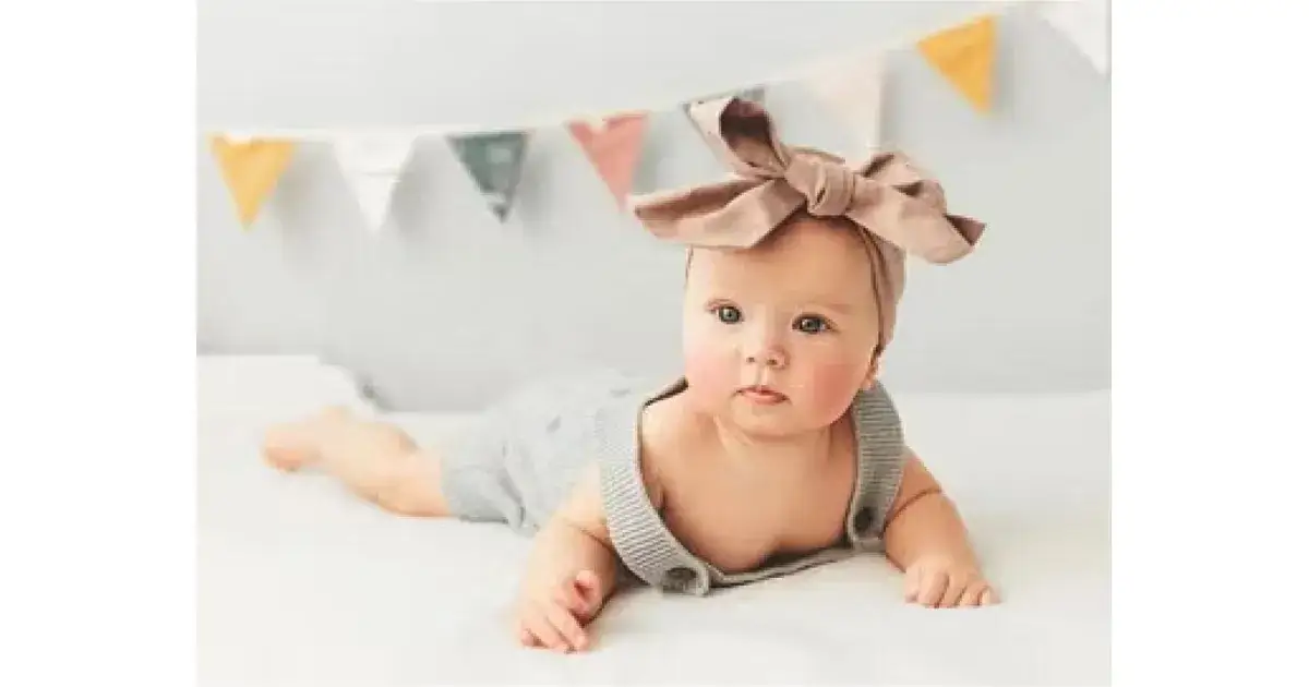 Zdjęcie Co ile je 3 miesięczne dziecko? Sprawdź, jak ustalić harmonogram karmienia