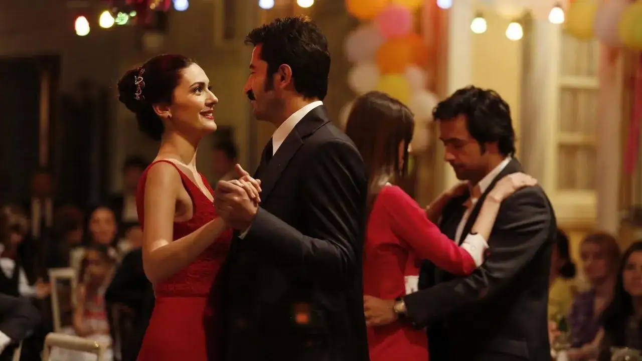 Zdjęcie W imię sprawiedliwości serial turecki – ile odcinków i sezonów?