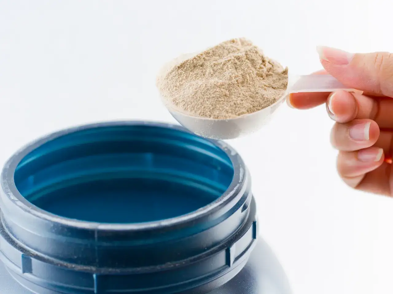 Zdjęcie Skuteczne odżywki białkowe na redukcję – wybierz najlepsze dla siebie