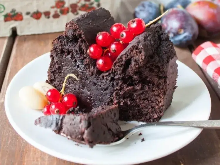 Zdjęcie Brownie z fasoli bez cukru: Przepis, kt&oacute;ry odmieni Twoje słodycze!