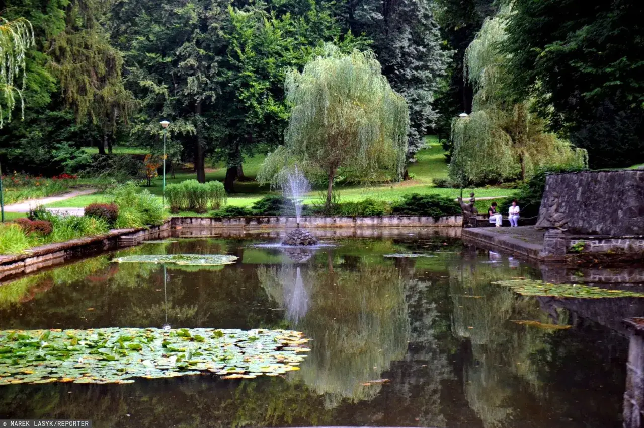Zdjęcie Gdzie leży Połczyn-Zdrój? Odkryj jego ukryte położenie w Polsce