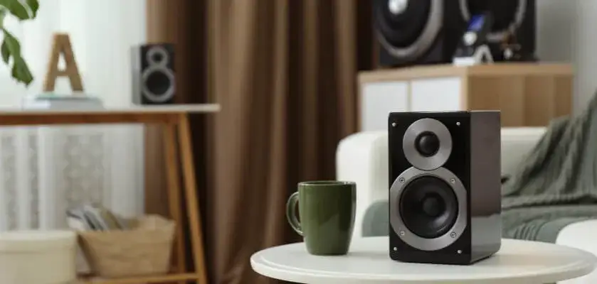 Zdjęcie Jakie głośniki do salonu wybrać, aby uniknąć złej jakości dźwięku?