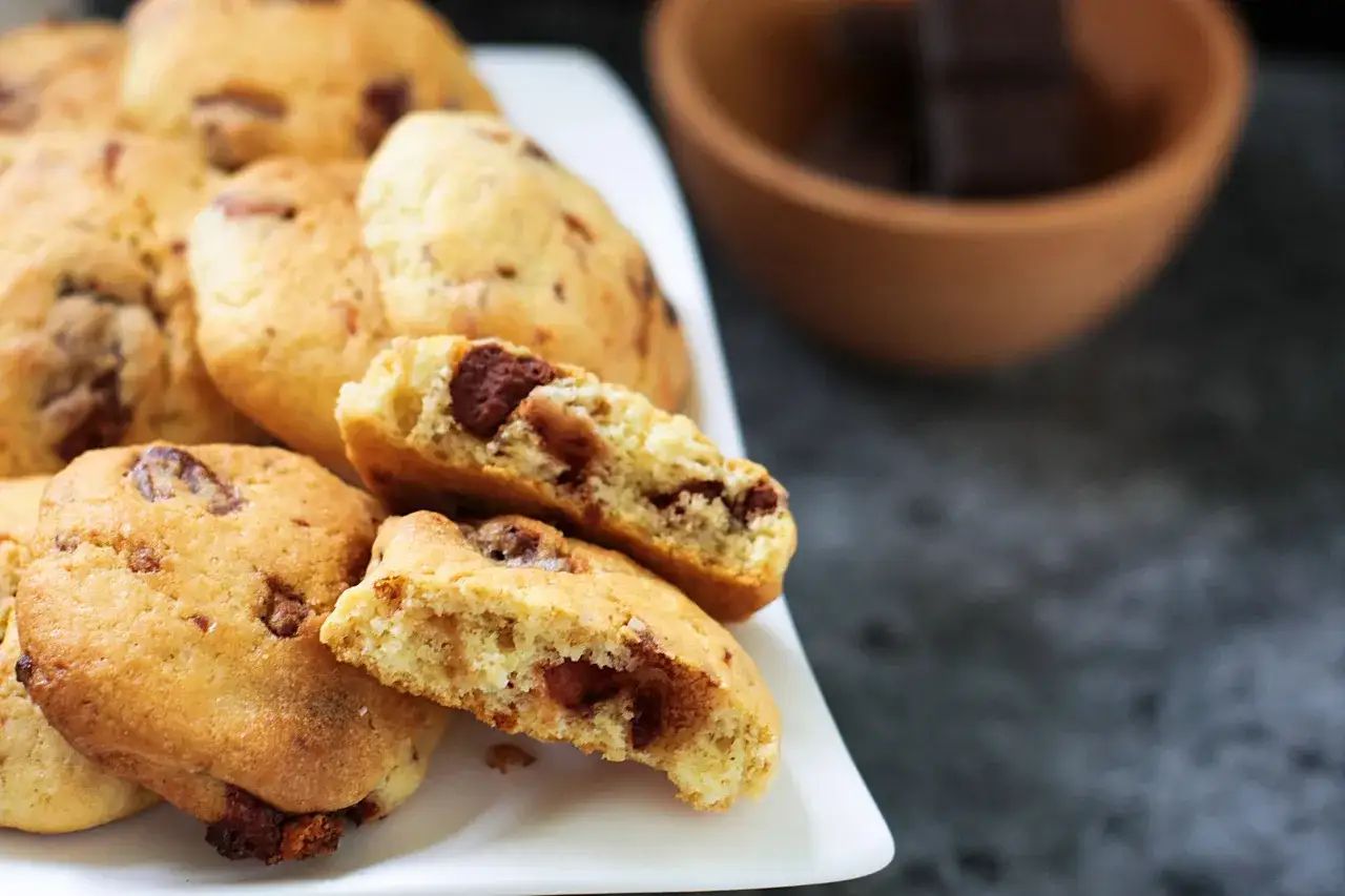 Zdjęcie Jak zrobić ciasto na ciastka: proste przepisy na idealne ciasteczka