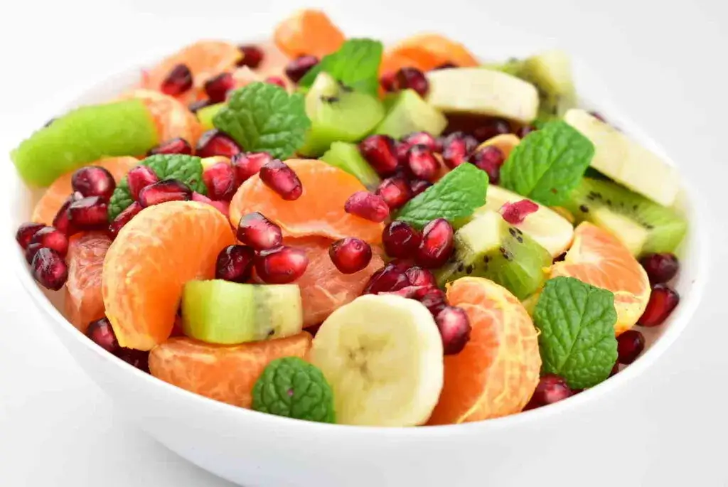 Zdjęcie Jaki sos do sałatki owocowej? Odkryj smaki, które zachwycą!