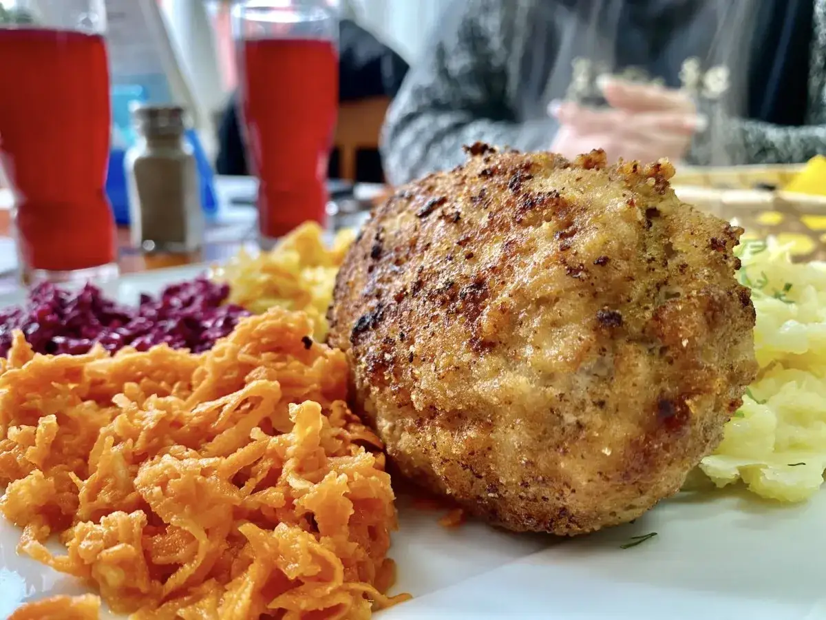 Zdjęcie Gdzie zjeść w Chęcinach? Odkryj najlepsze restauracje i smaki