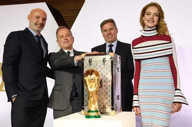 Zdjęcie Ile jest wart puchar mistrzostw świata? Zaskakująca wartość trofeum