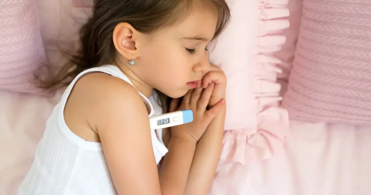 Zdjęcie Co jeśli temperatura nie spada? Sprawdź, co robić w takiej sytuacji