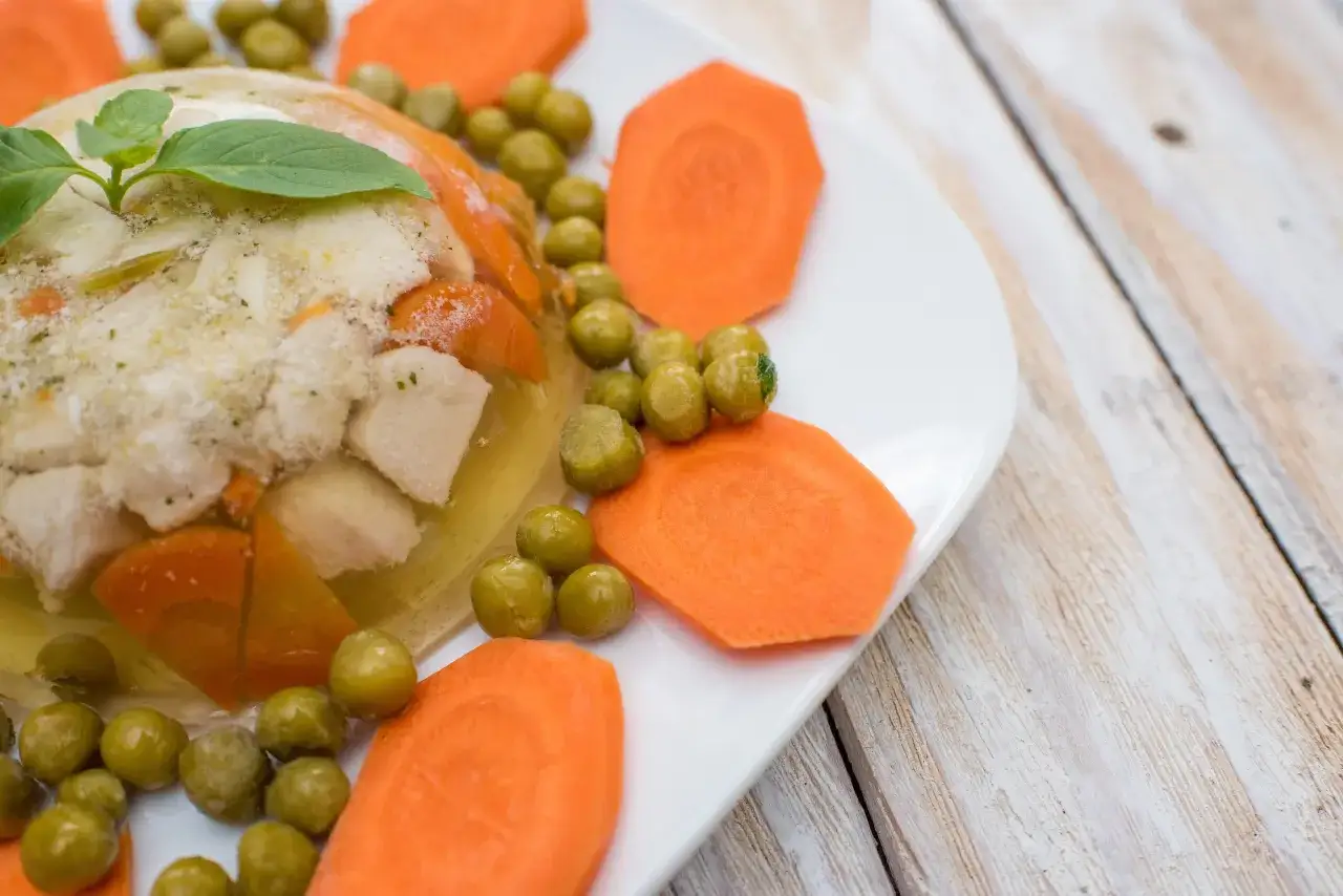 Zdjęcie Czy galaretka z kurczaka jest zdrowa? Odkryj jej ukryte korzyści