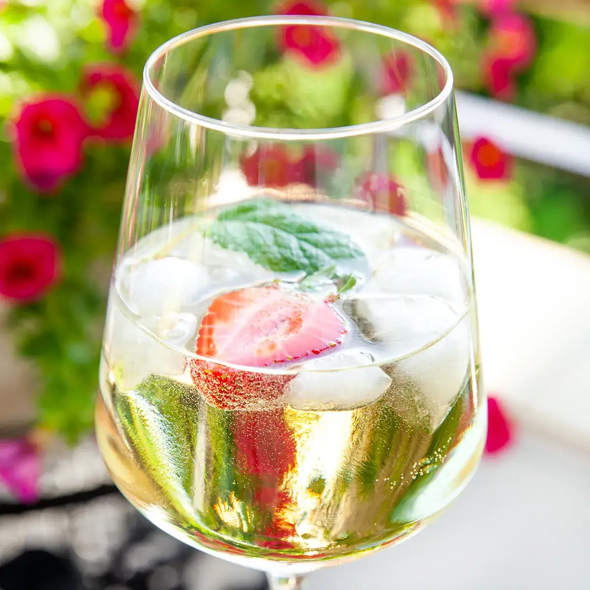 Zdjęcie Jak przygotować idealny napój z Lillet Blanc i odkryć jego smak