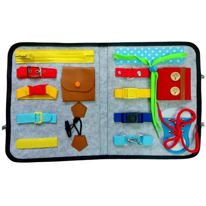 Zdjęcie Książeczka sensoryczna manipulacyjna: rozwój dziecka przez zabawę