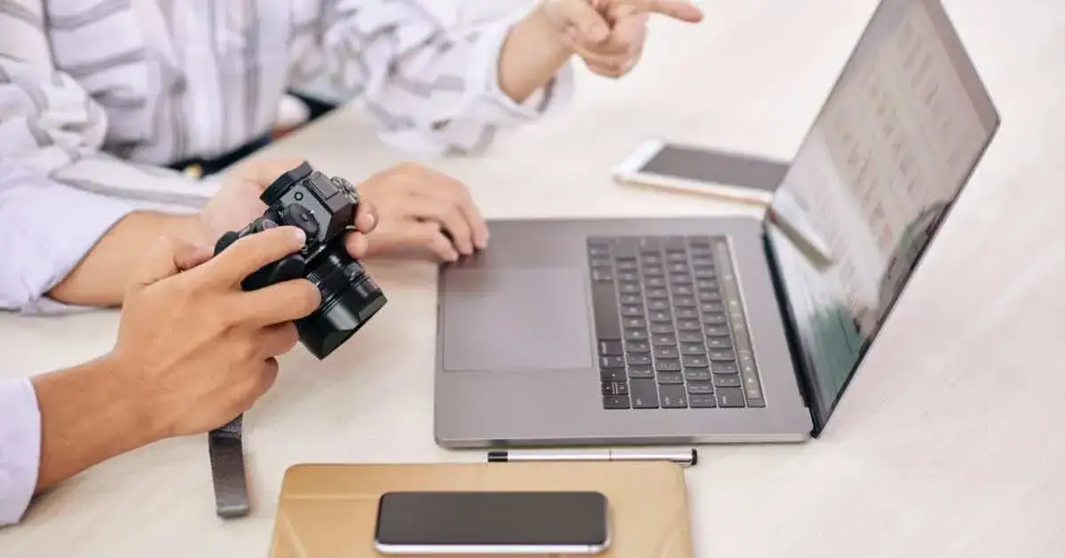 Zdjęcie Jak łatwo i szybko zgrać zdjęcia z aparatu Sony na komputer bez problemów