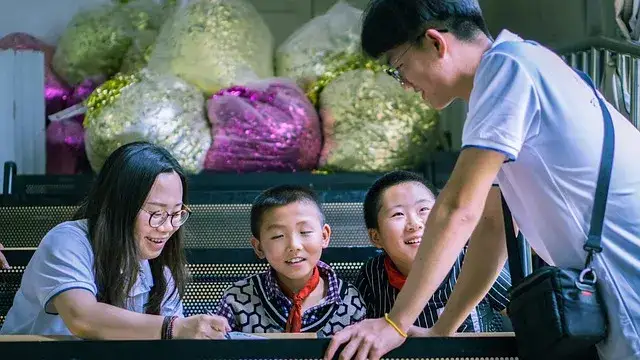 Zdjęcie Ile można zarobić na korepetycjach bez podatku? Sprawdź limity i uniknij kar