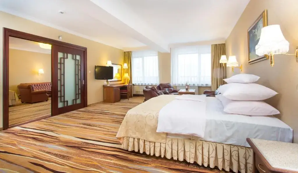 Zdjęcie Ile kosztuje doba w hotelu Gołębiewski w Karpaczu? Ceny i porady