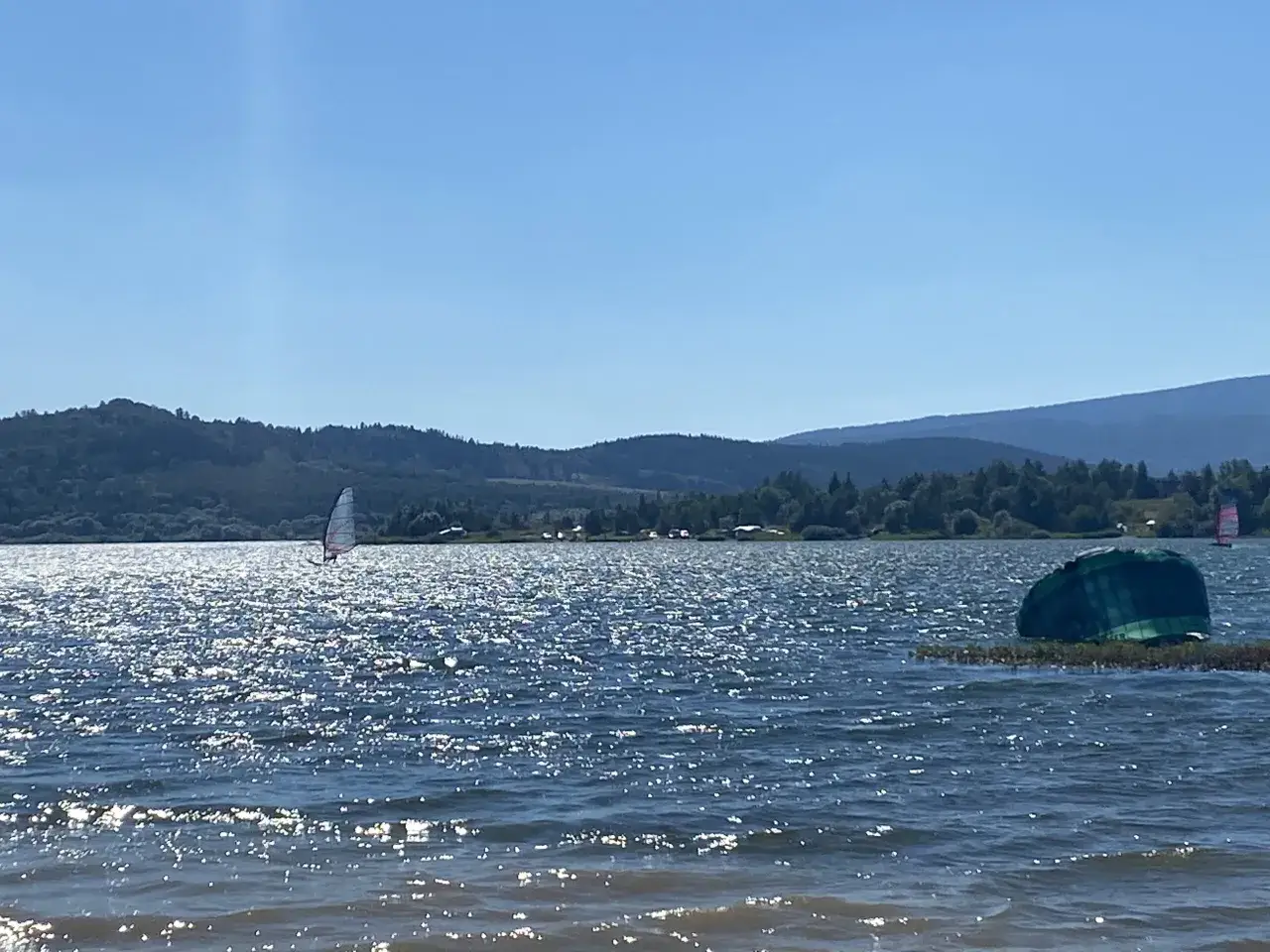 Zdjęcie Zbiornik Sudety: malownicze miejsce na aktywny wypoczynek nad wodą