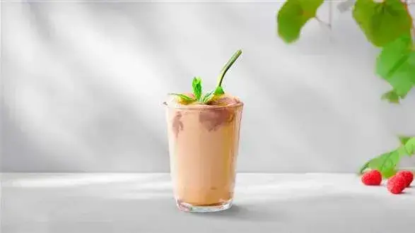 Zdjęcie Jak zrobić szejka czekoladowego - prosty przepis na pyszny napój