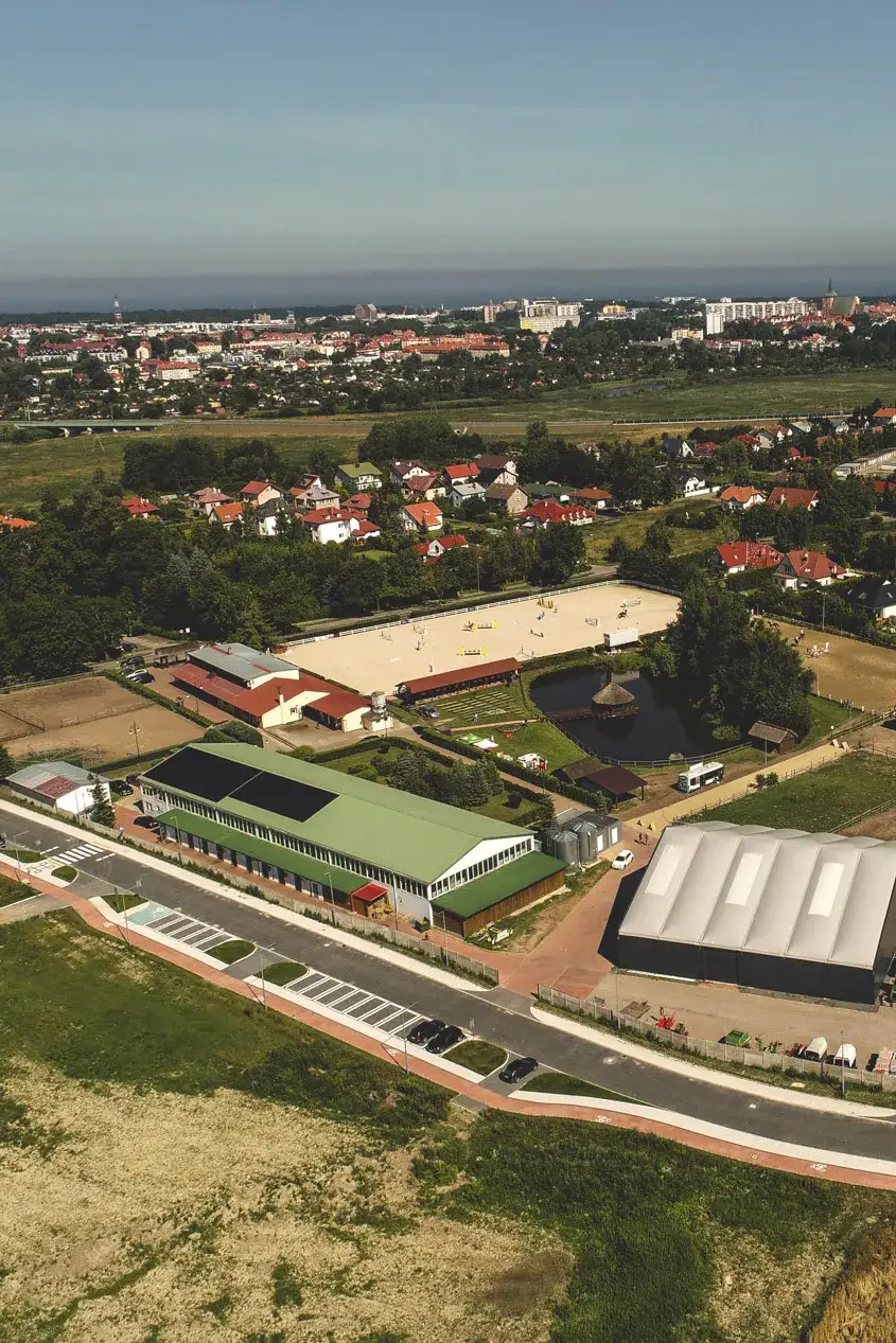 Zdjęcie Stadnina Michalski: Odkryj wyjątkowe przejażdżki konne w Kołobrzegu