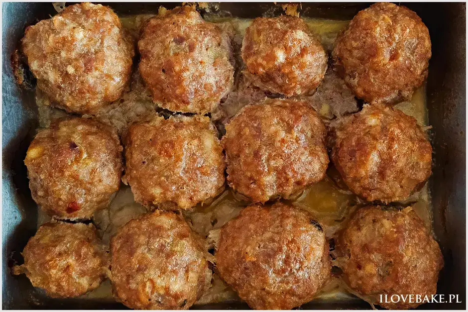Zdjęcie Jak długo piec kotlety mielone w piekarniku - praktyczny poradnik z czasem