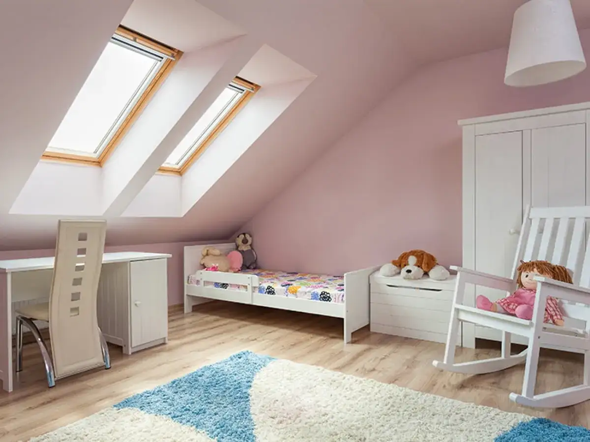 Zdjęcie Jak urządzić pokój na poddaszu ze skosami: 5 sprytnych rozwiązań