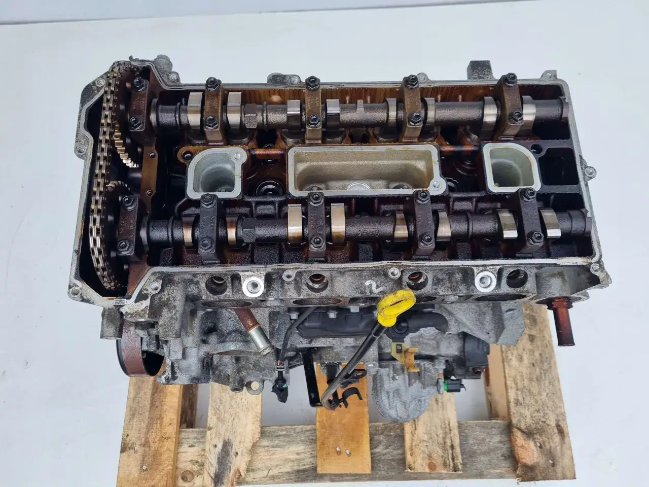 Zdjęcie Ford C-Max jaki silnik wybrać? Sprawdź najlepsze opcje silnikowe