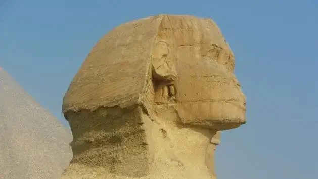 Zdjęcie Odkryj starożytne miasta w krzyżówkach i ich tajemnice