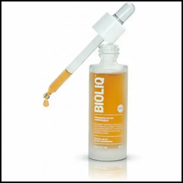 Zdjęcie Najlepsze serum do twarzy po 40: składniki i efekty dla skóry