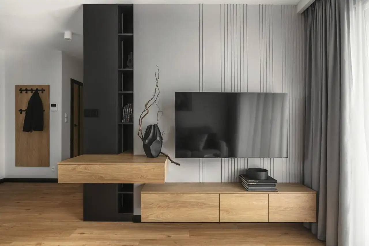 Zdjęcie Jakie meble do drewnianej podłogi - uniknij najczęstszych błędów